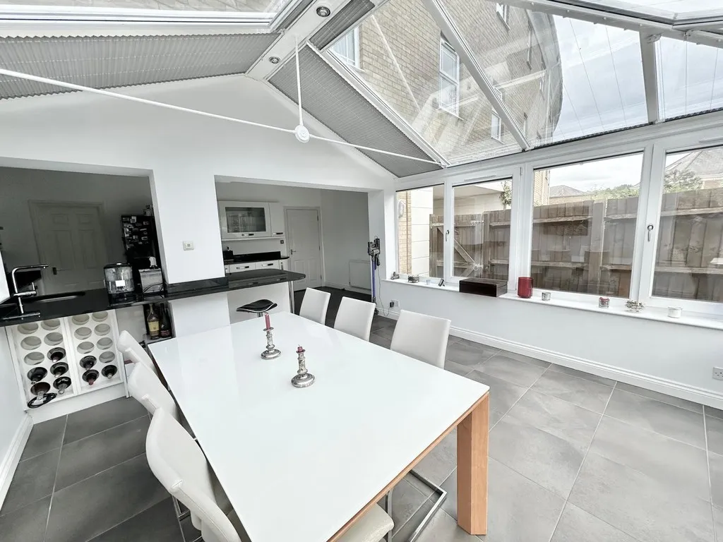 Dettingen Crescent, Deepcut, photo 7