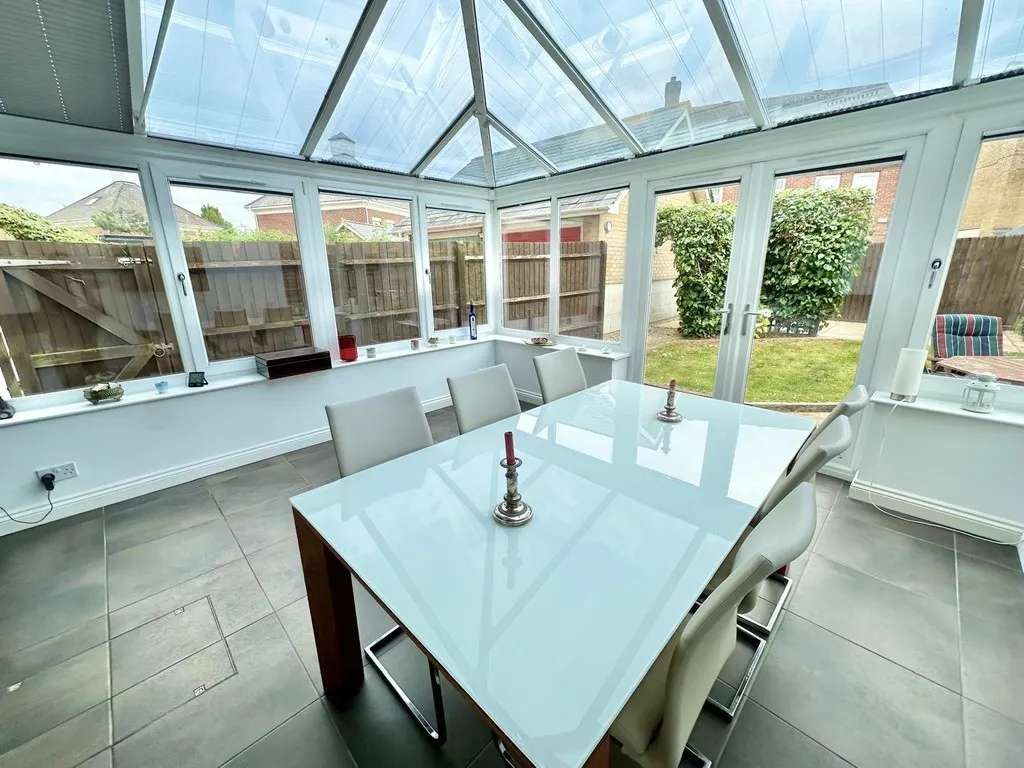 Dettingen Crescent, Deepcut, photo 8