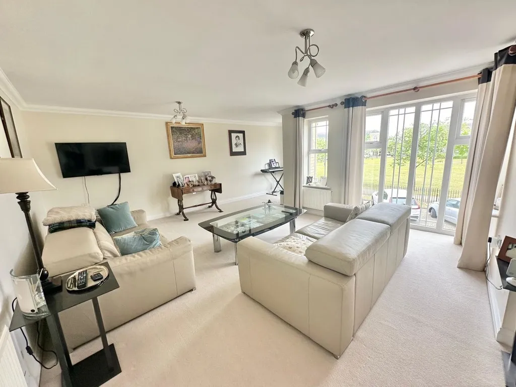 Dettingen Crescent, Deepcut, photo 14