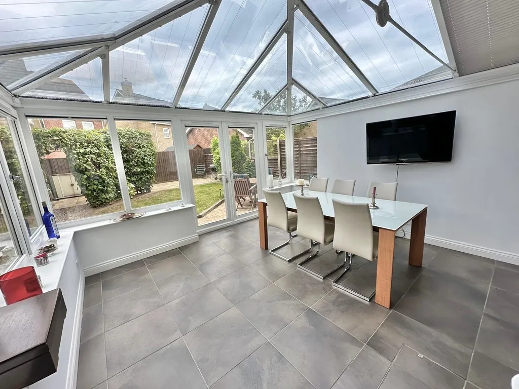 Dettingen Crescent, Deepcut, photo 32