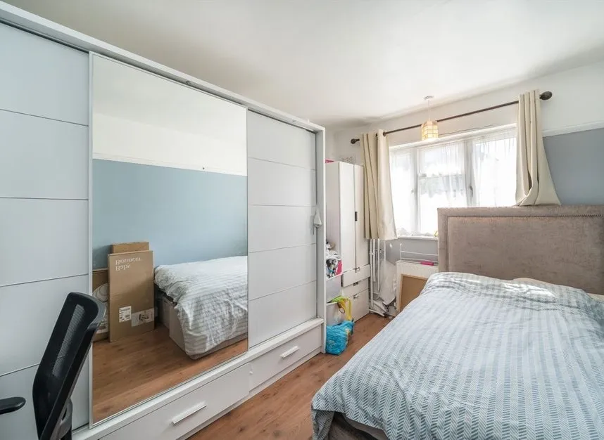 Warwick Road, Thornton Heath, CR7, photo 3