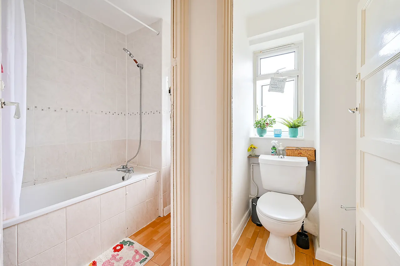7 Leigh House, Kingsnympton Park, Kingston upon Thames, photo 12