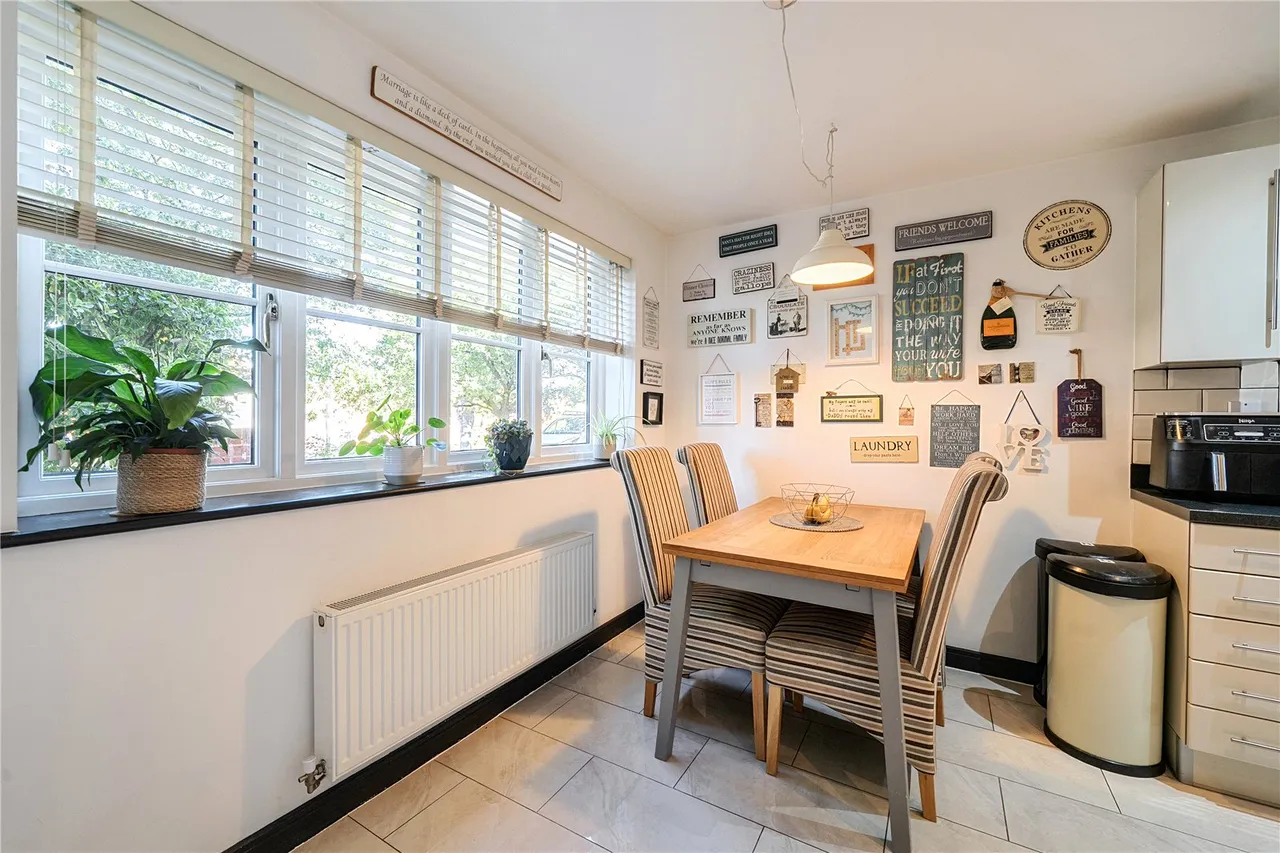 Inkerman Lane, Wellesley, GU11, photo 11