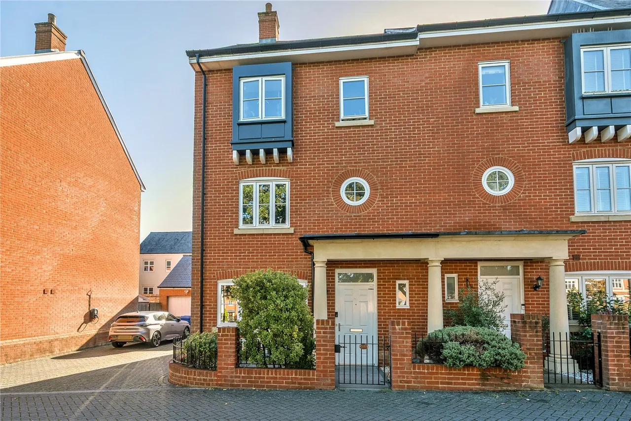 Inkerman Lane, Wellesley, GU11, photo 21