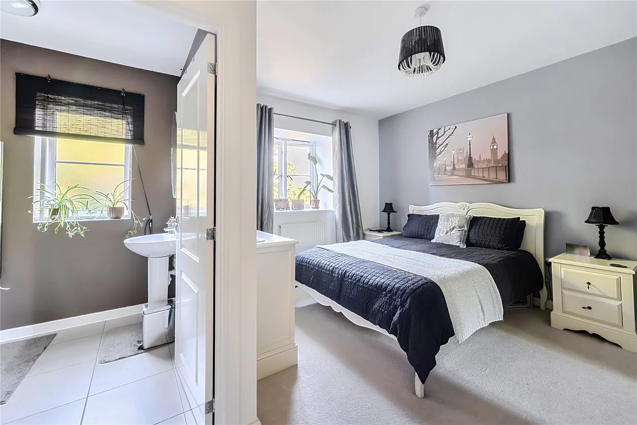Inkerman Lane, Wellesley, GU11, photo 4