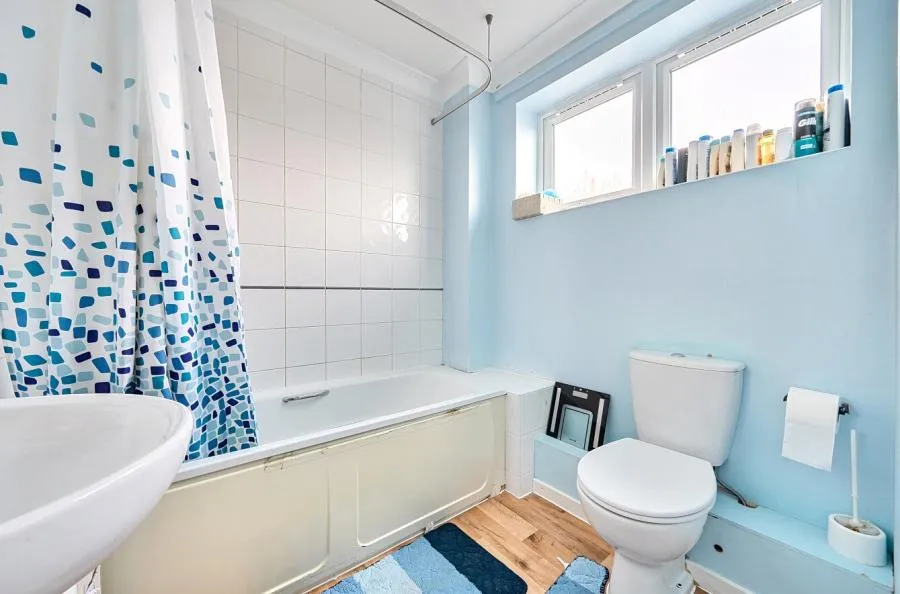 Chatham Close, Salisbury, SP1, photo 6