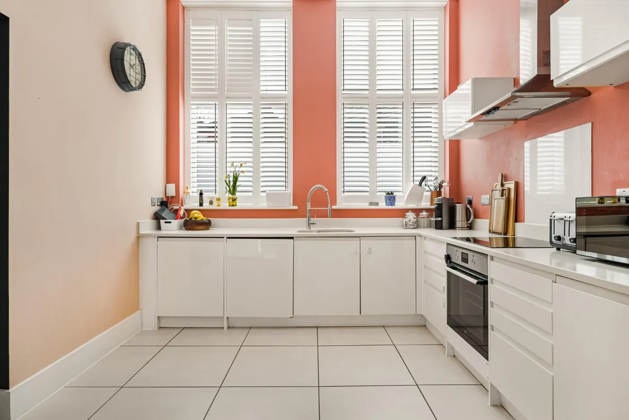 Church Road, Northenden, M22, photo 6