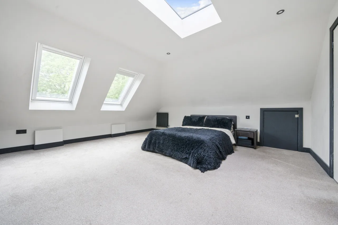 Holden Road, Woodside Park, N12, photo 11