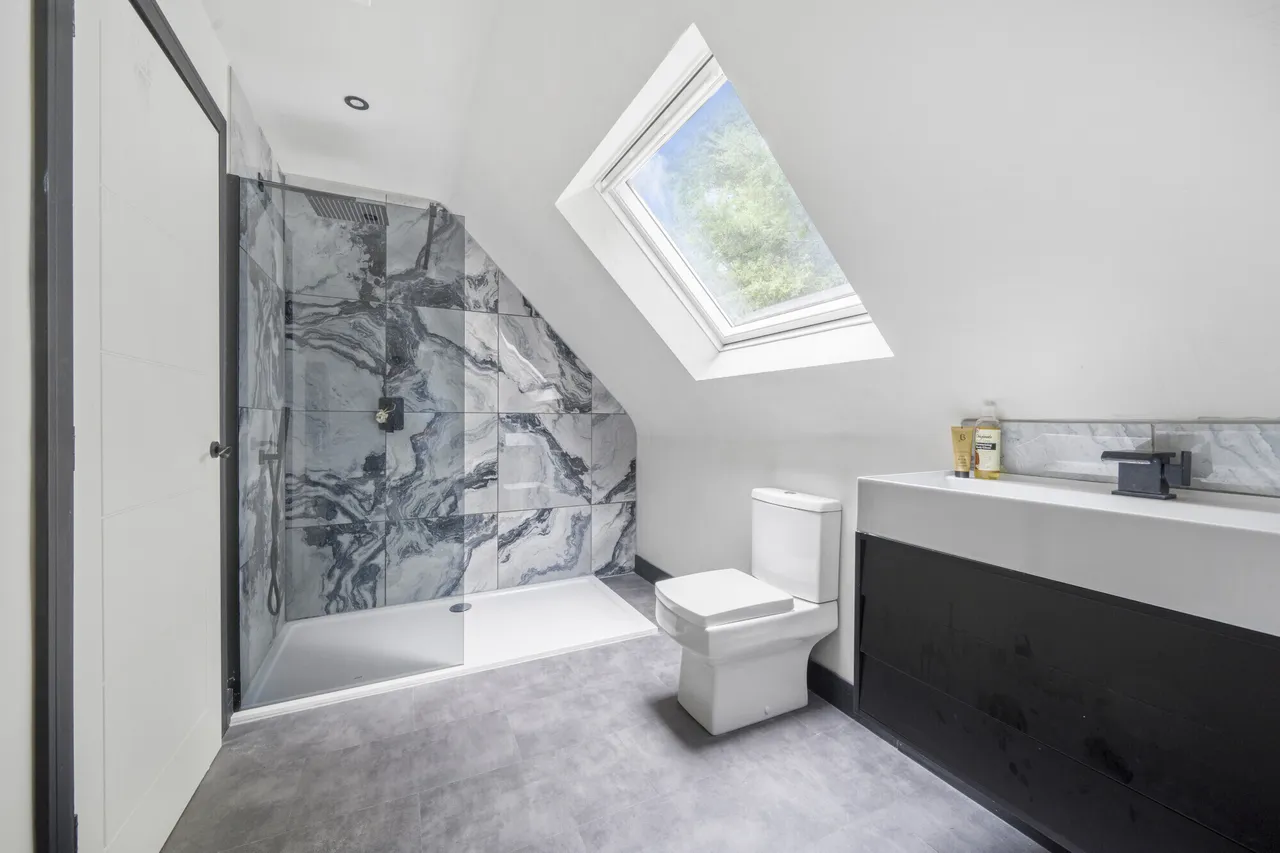 Holden Road, Woodside Park, N12, photo 5