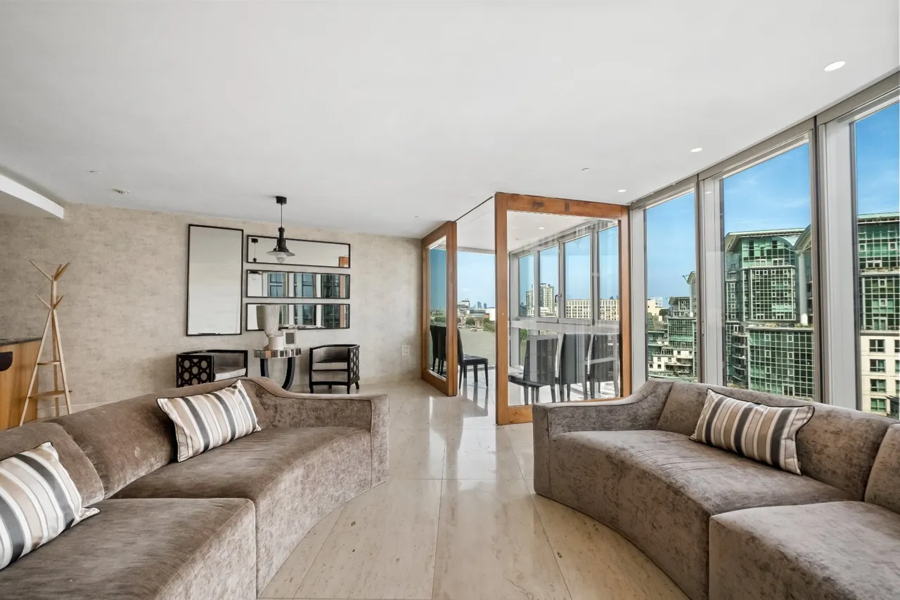 George Wharf, Battersea, SW8, photo 11