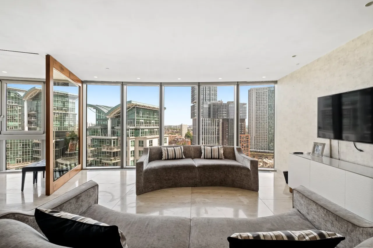 George Wharf, Battersea, SW8, photo 10
