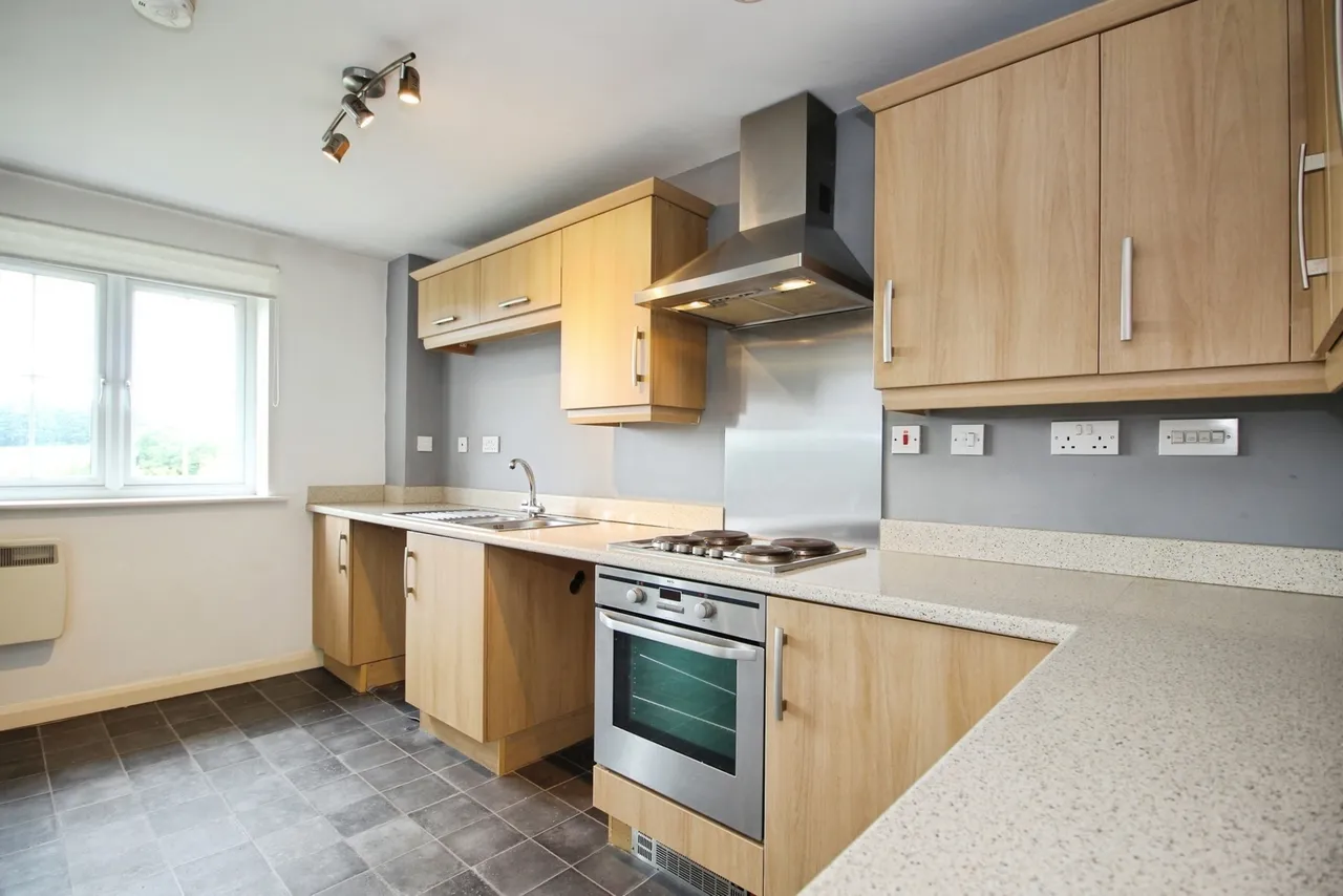 Fenton Place, Middleton, Leeds, West Yorkshire, LS10, photo 8