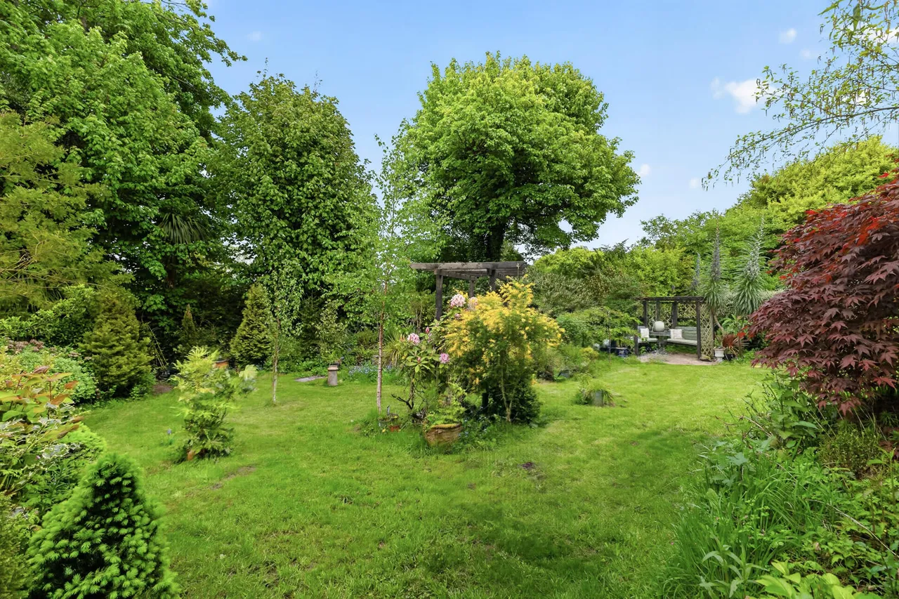 Bangor Road, holywood, BT18, photo 33