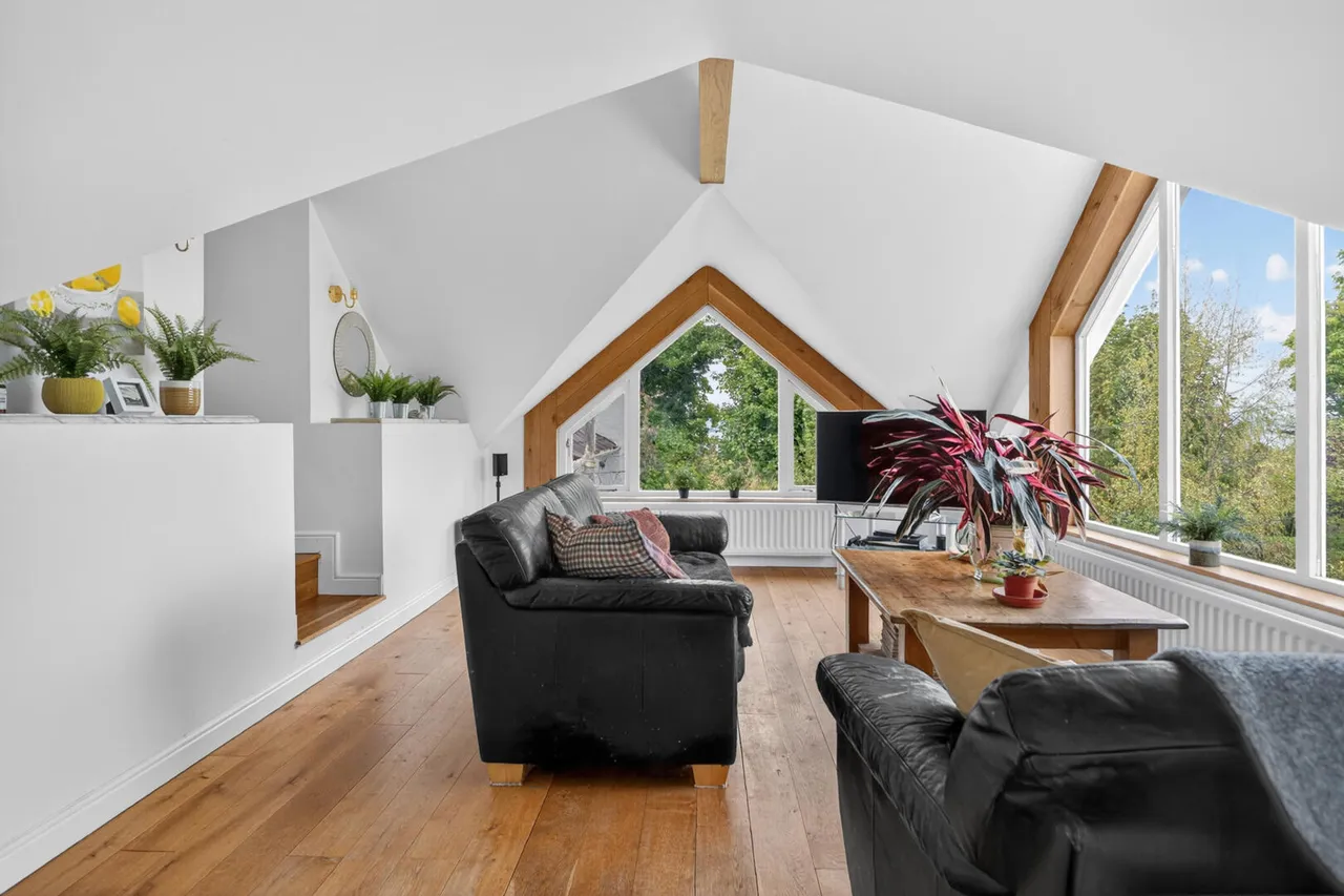 Bangor Road, holywood, BT18, photo 29