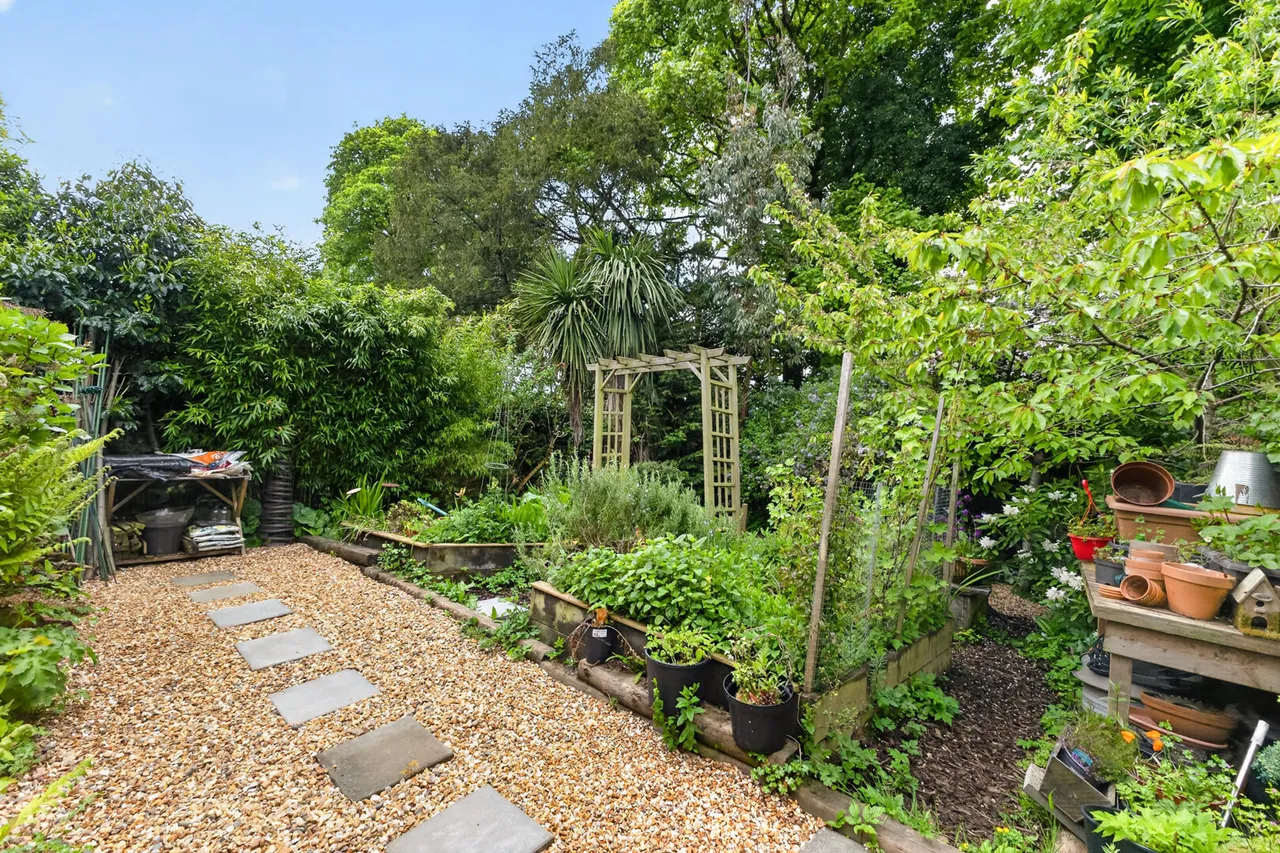 Bangor Road, holywood, BT18, photo 36