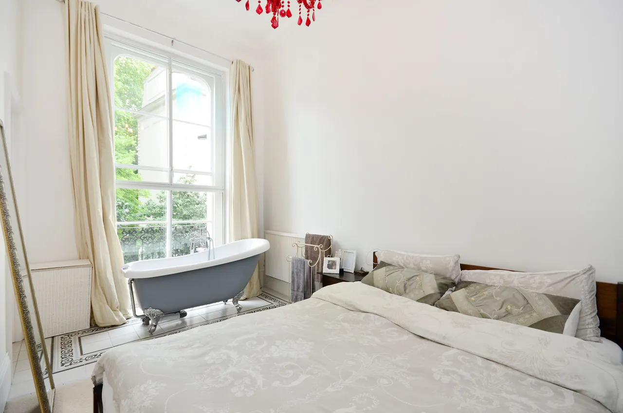 Flat C, 216 Gloucester Terrace, London, photo 4