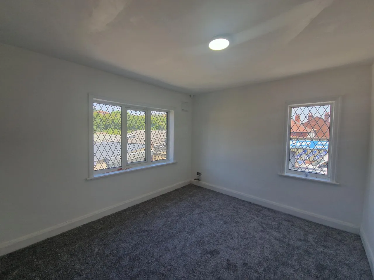 Pontefract, WF8, photo 6
