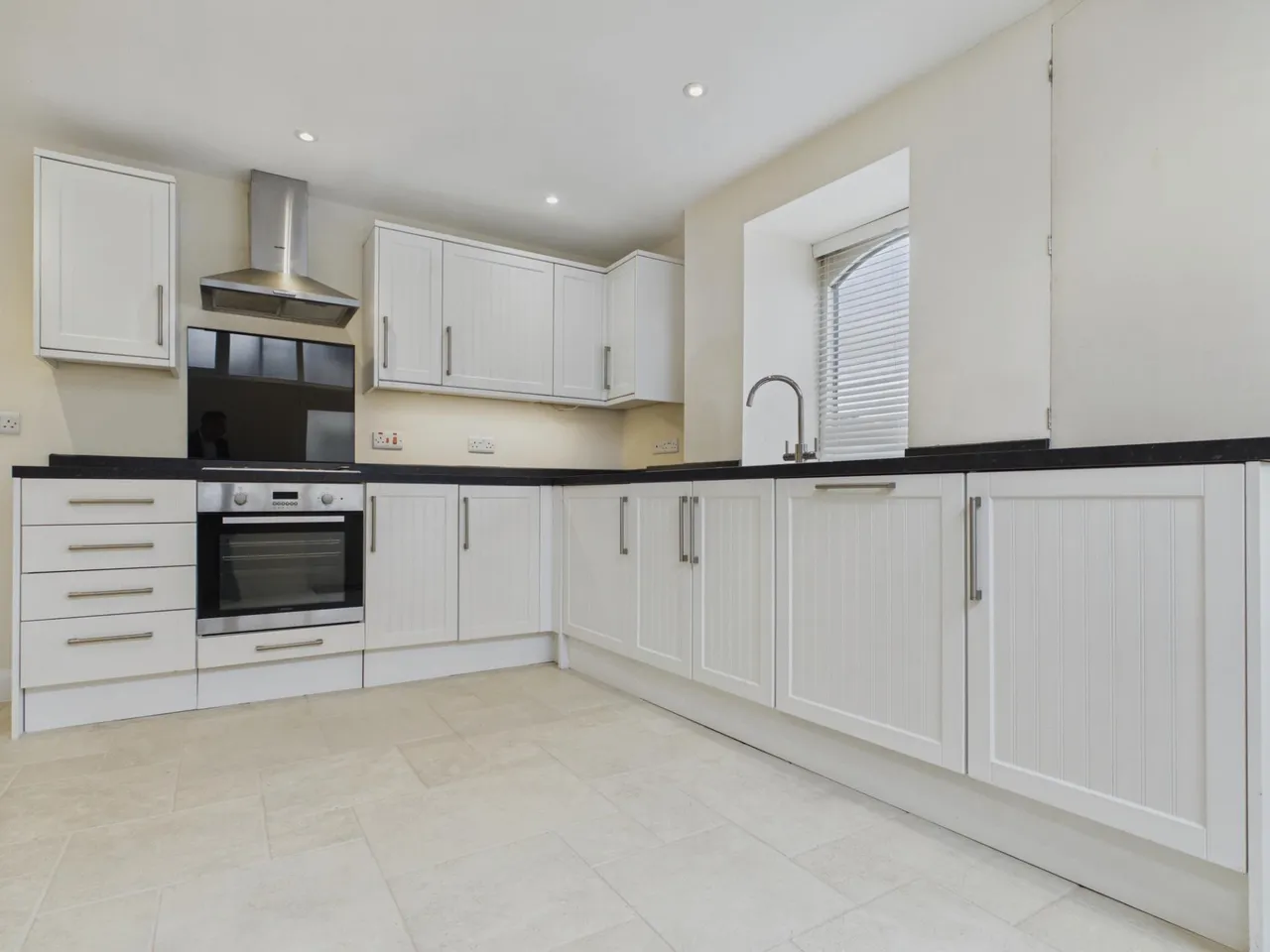 Cheltenham Mount, Harrogate, HG1, photo 4