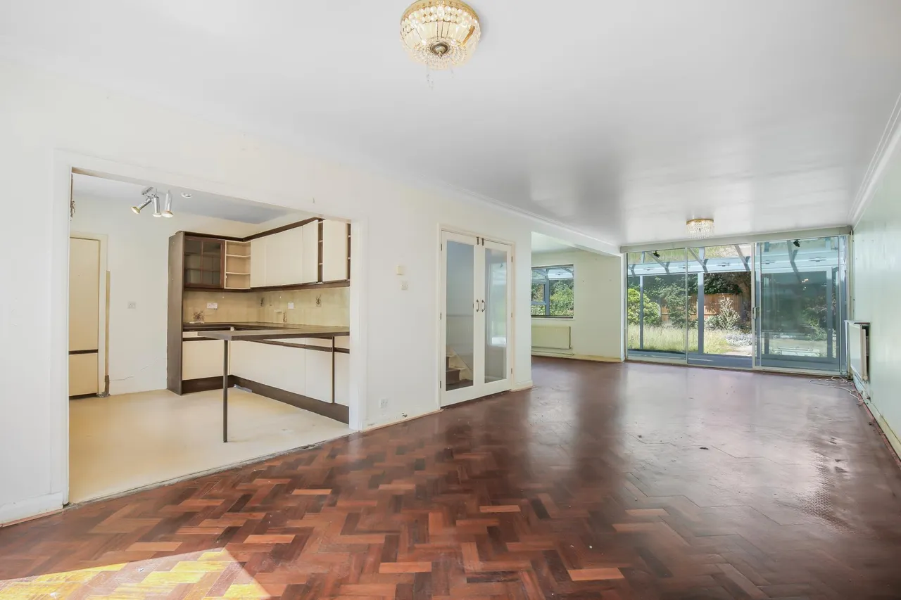 Coombe Lane West, Kingston, photo 5