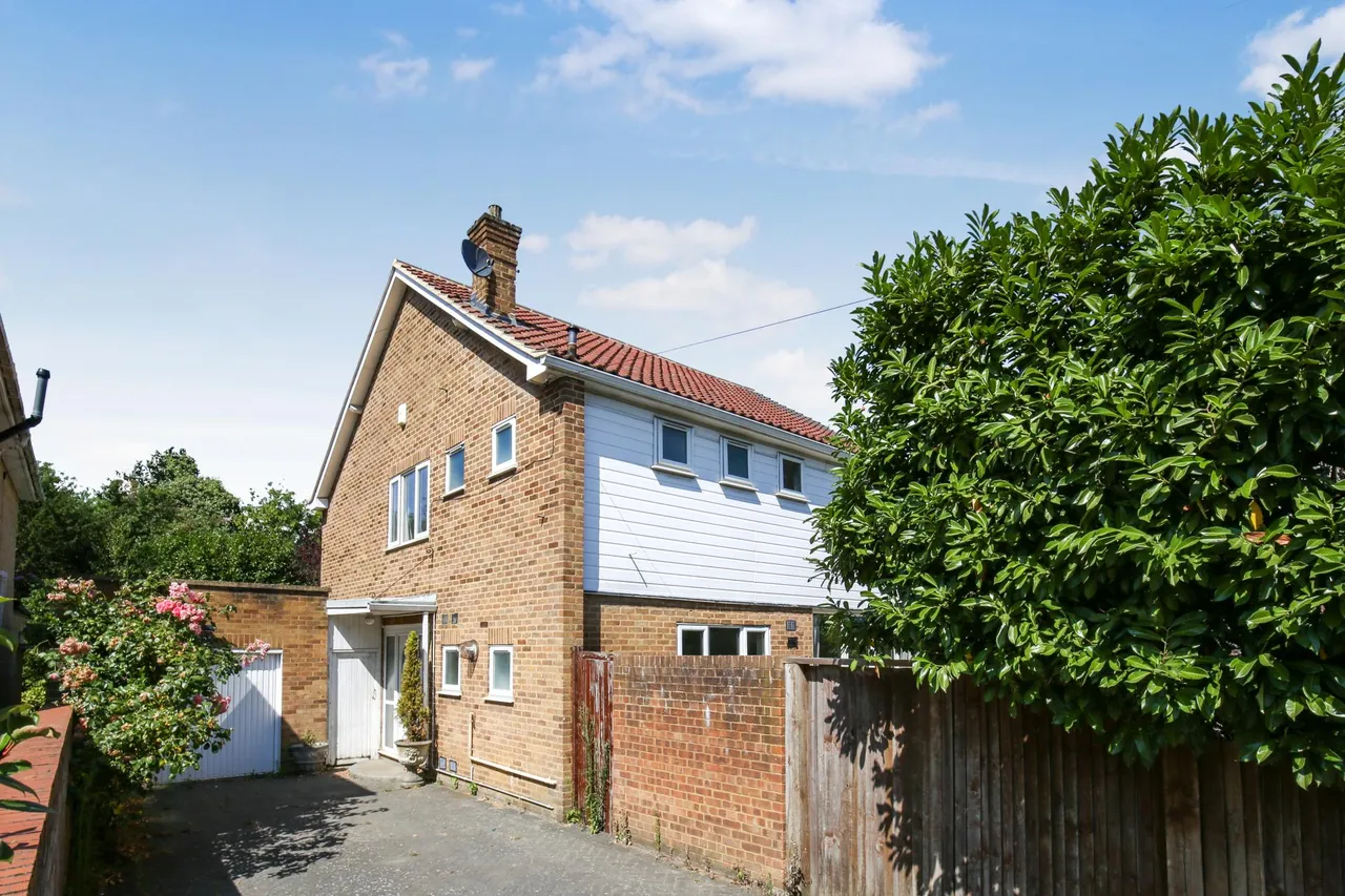 Coombe Lane West, Kingston, photo 12