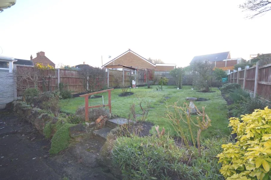 East Road, Ketley Bank, photo 10