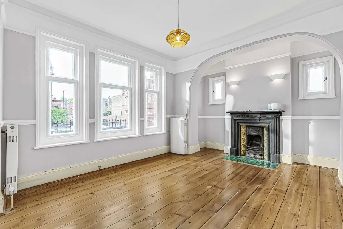 Barcombe Avenue, SW2, photo 2