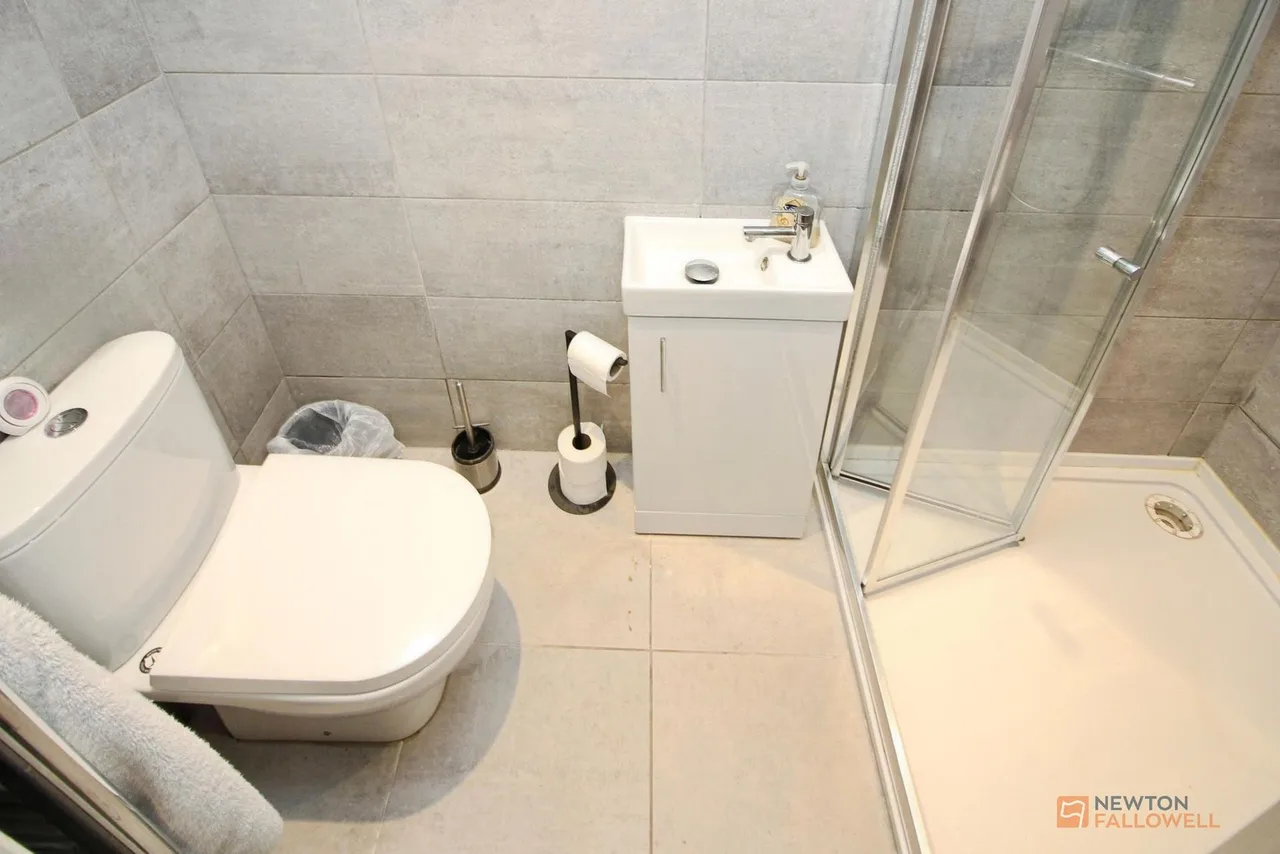 Woodland Drive, Leicester, LE3, photo 13