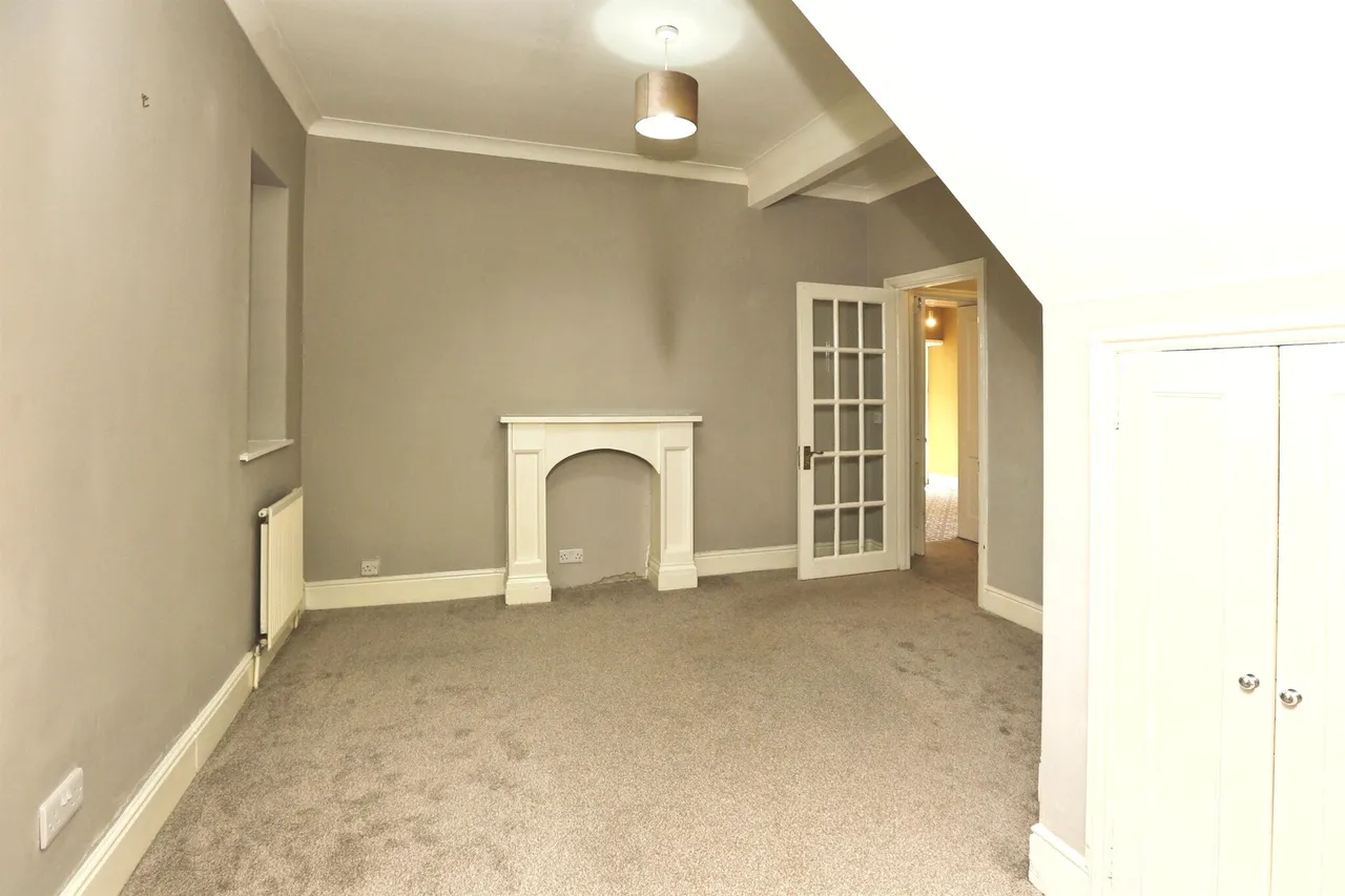 The Avenue, Fareham, photo 4