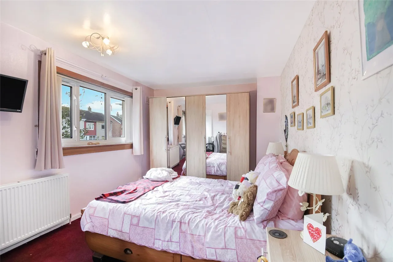 Oliphant Crescent, Paisley, PA2, photo 9