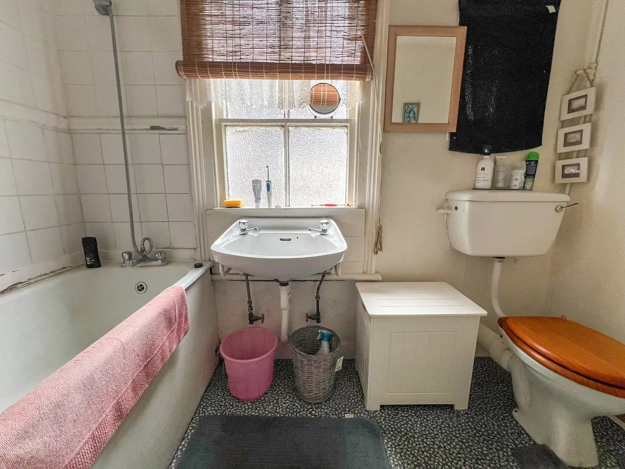 Oaklands Road, Hanwell, London, photo 11