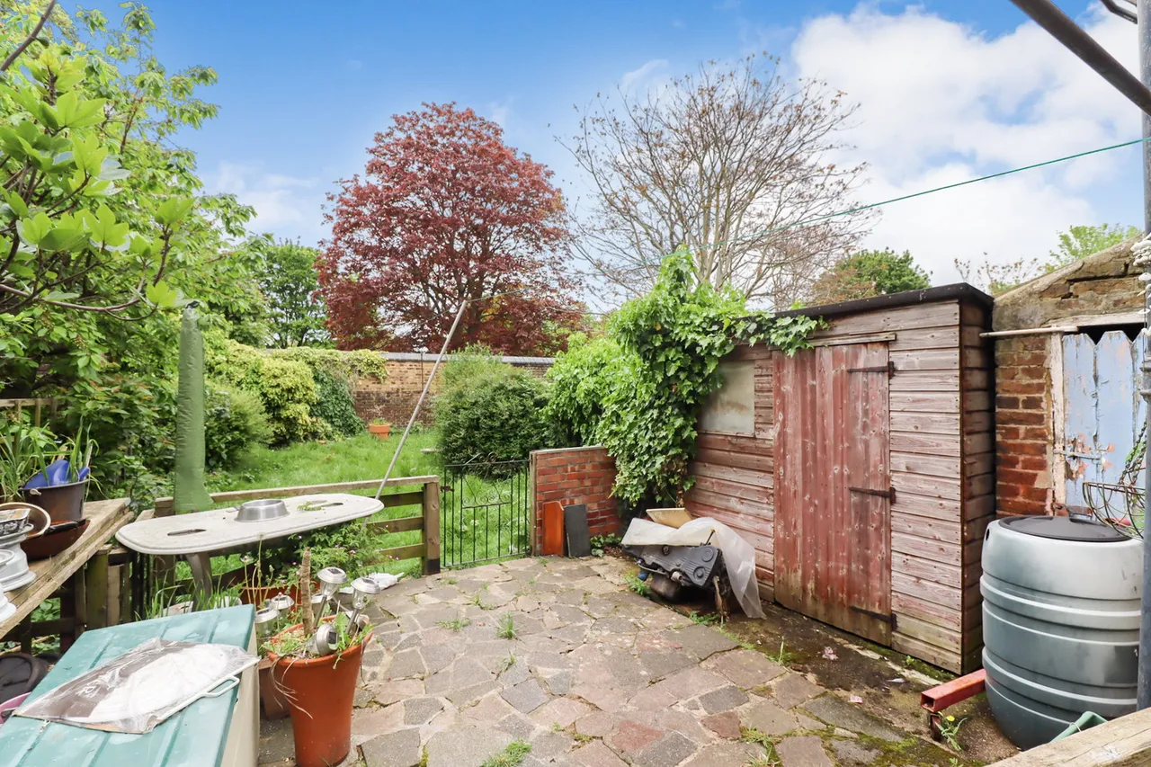 Oaklands Road, Hanwell, London, photo 8