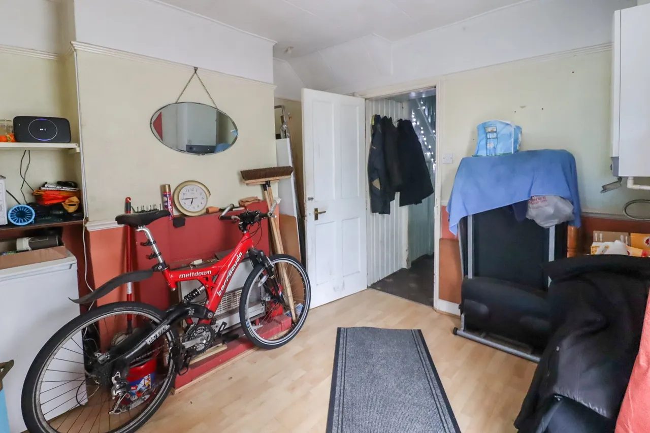 Oaklands Road, Hanwell, London, photo 9