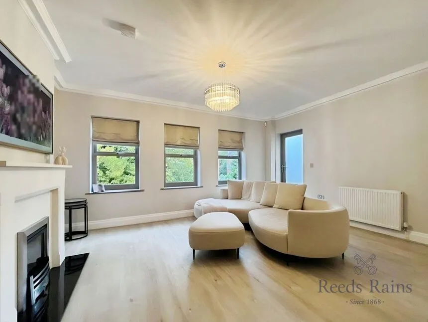Kensington Gardens, Lynton Lane, SK9, photo 6