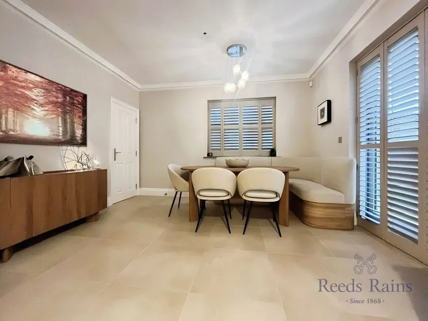 Kensington Gardens, Lynton Lane, SK9, photo 4