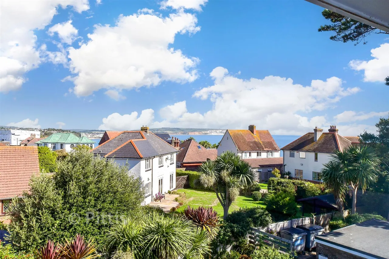 Howard Road, Shanklin, PO37, photo 10