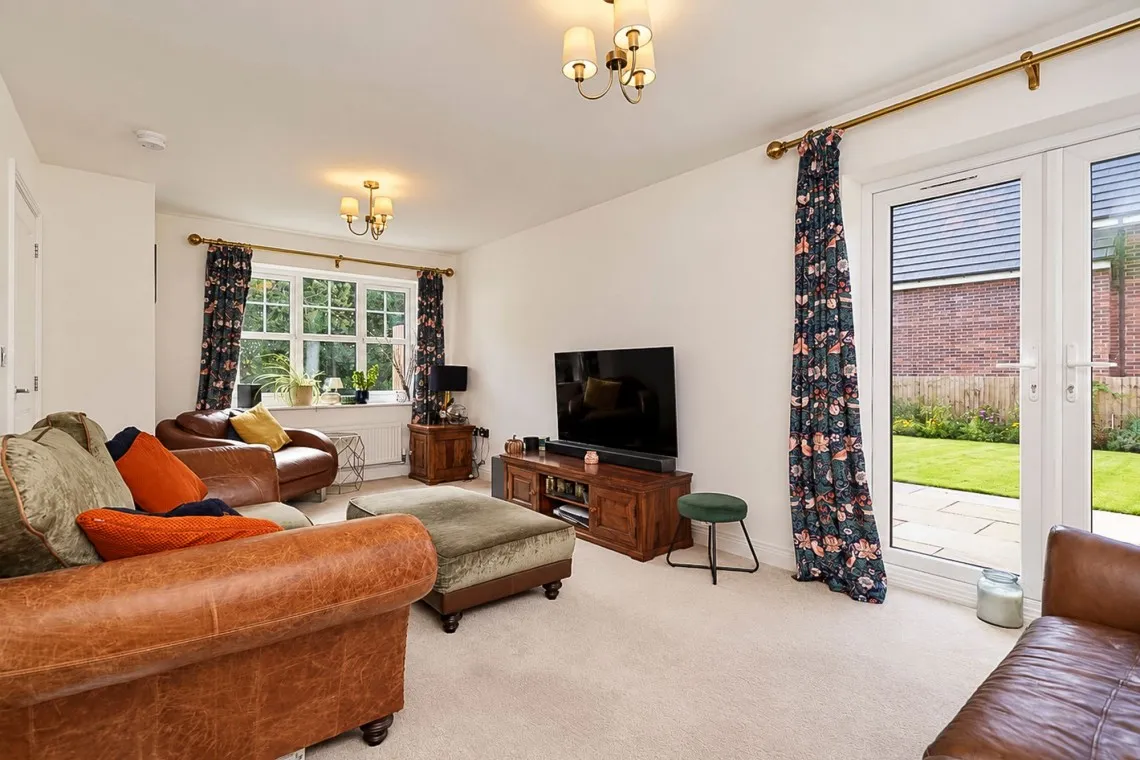 Duke Drive, Euxton, PR7, photo 2