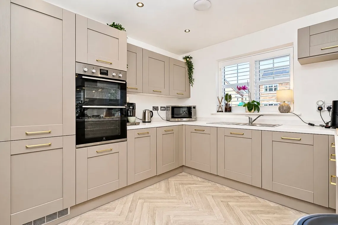 Duke Drive, Euxton, PR7, photo 10