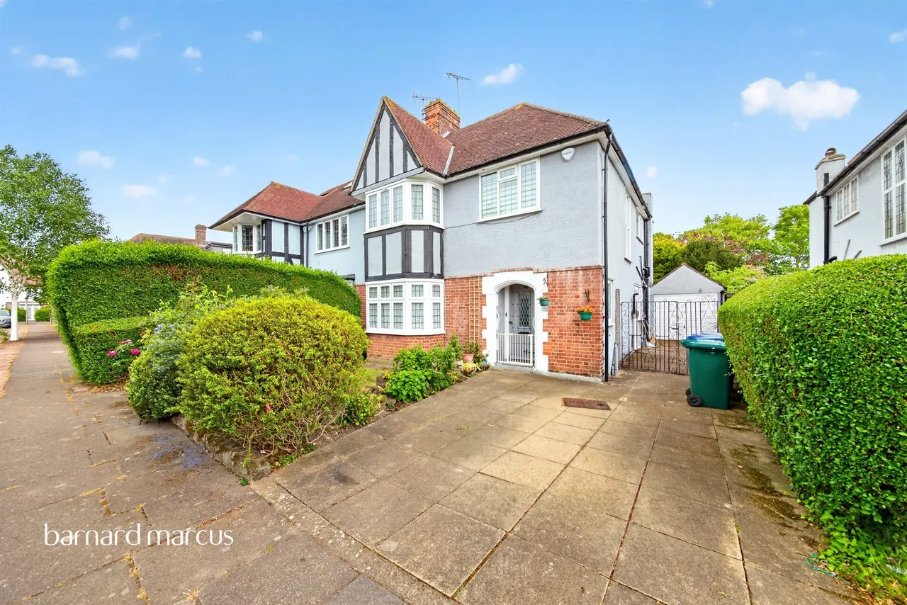 4 bed house for sale — Parkside, London