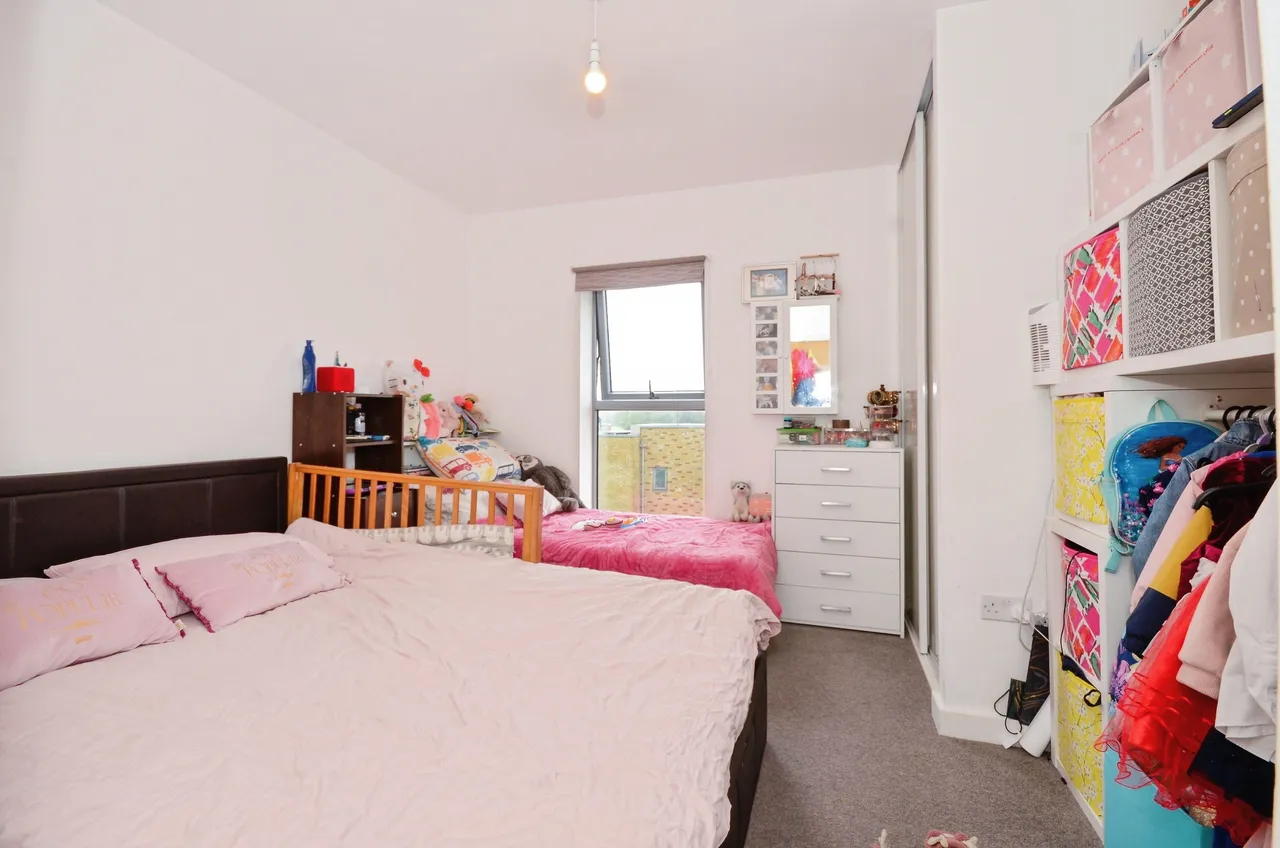 Rectory Park Avenue, Northolt, UB5, photo 12