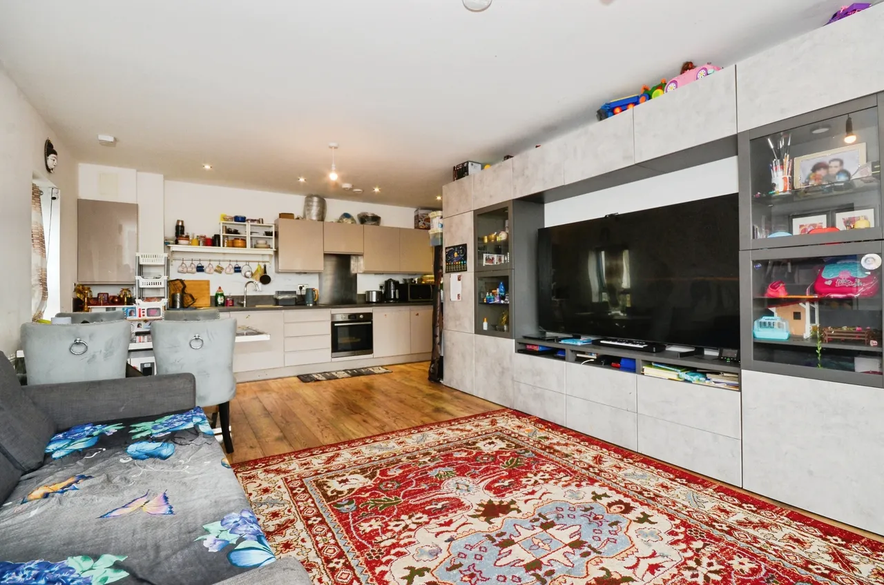 Rectory Park Avenue, Northolt, UB5, photo 6