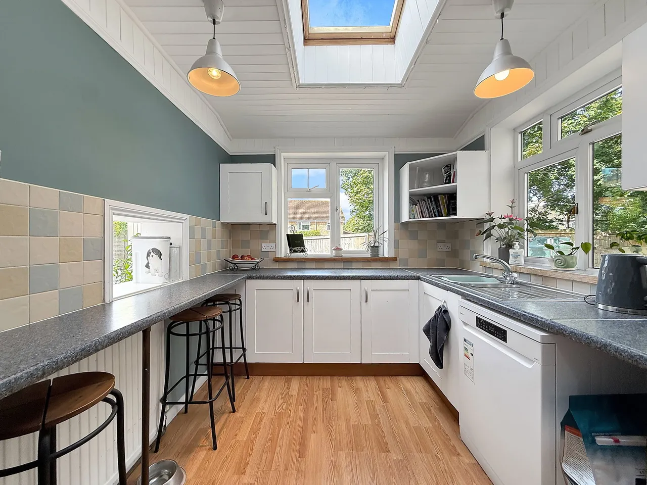 Victoria Park, Great Cheverell, SN10, photo 8