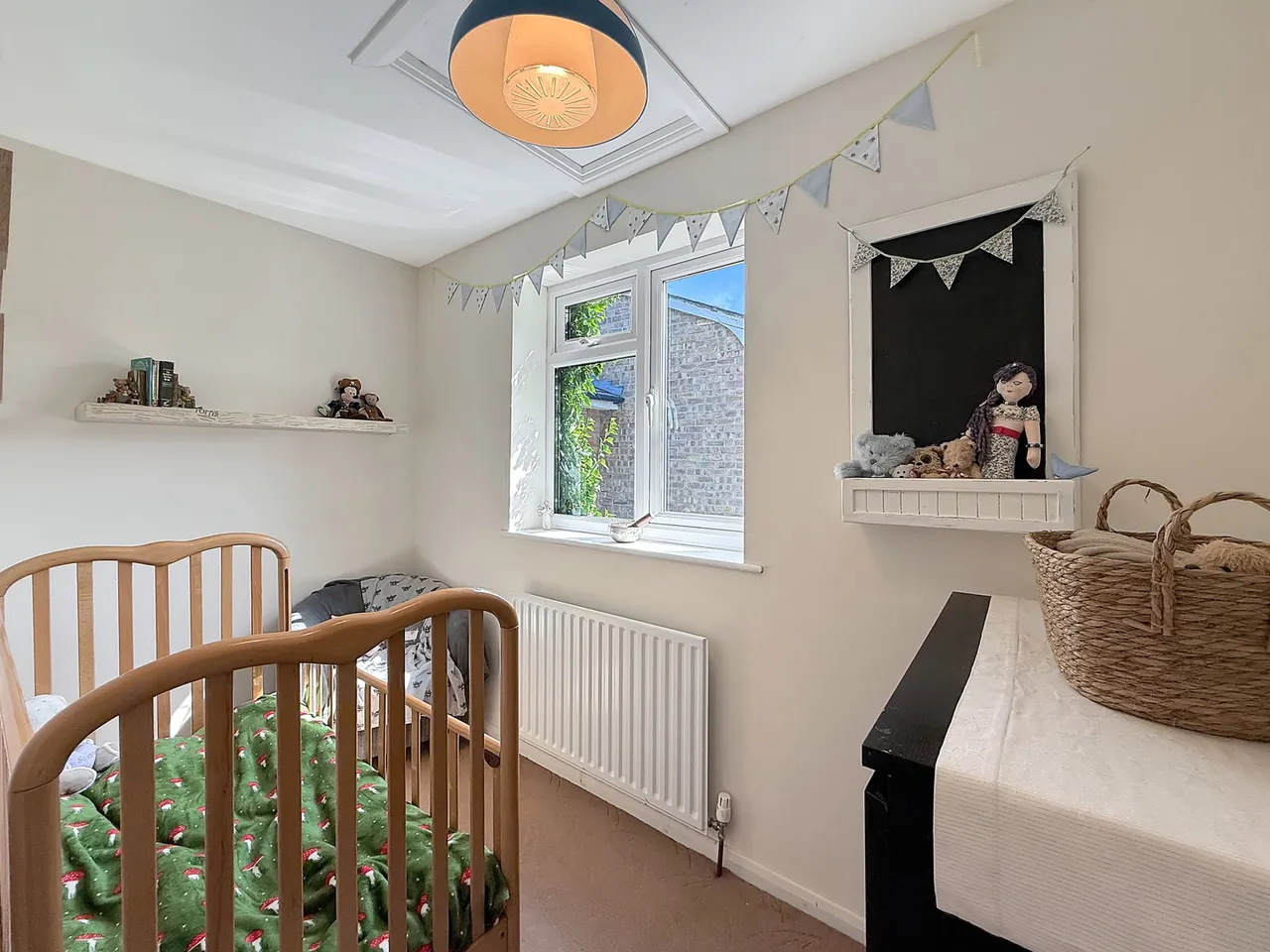 Victoria Park, Great Cheverell, SN10, photo 22