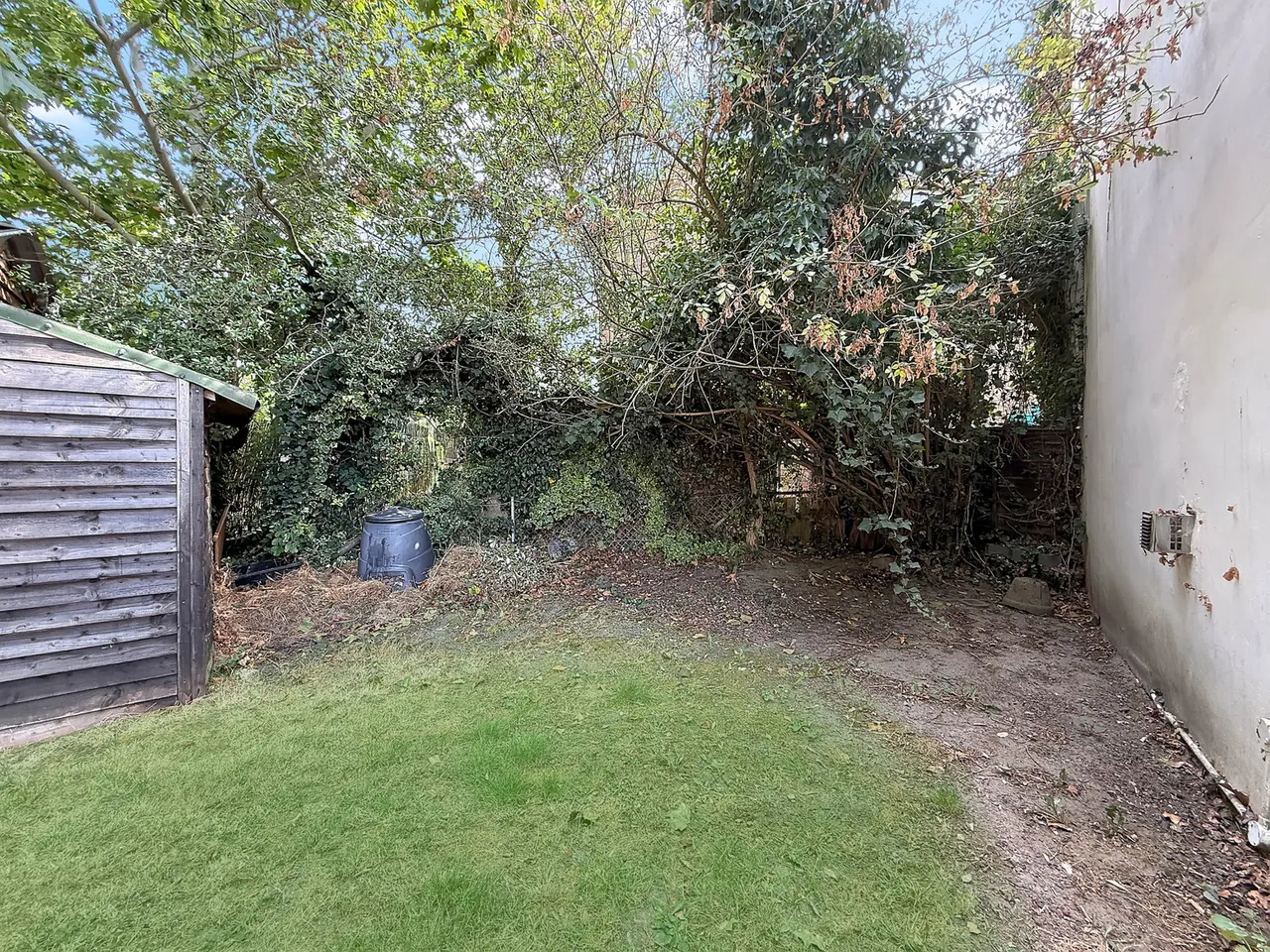 Victoria Park, Great Cheverell, SN10, photo 33