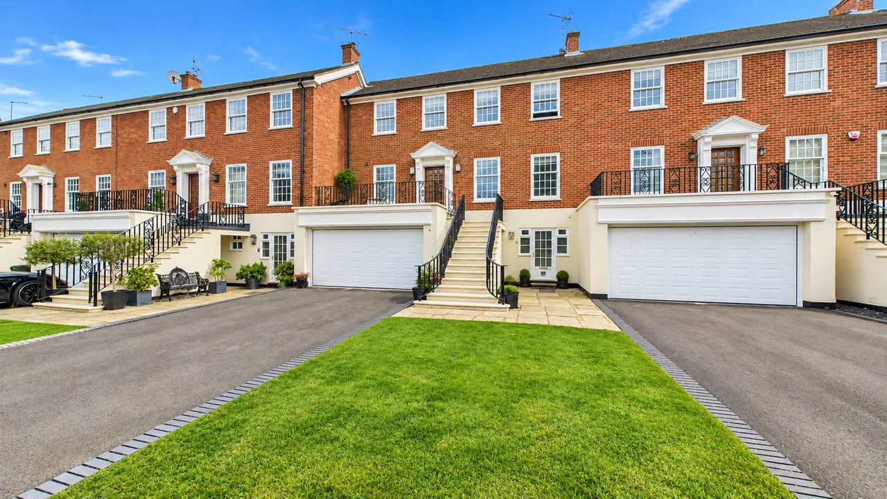 5 bed house for sale, Snows Ride, Windlesham, GU20