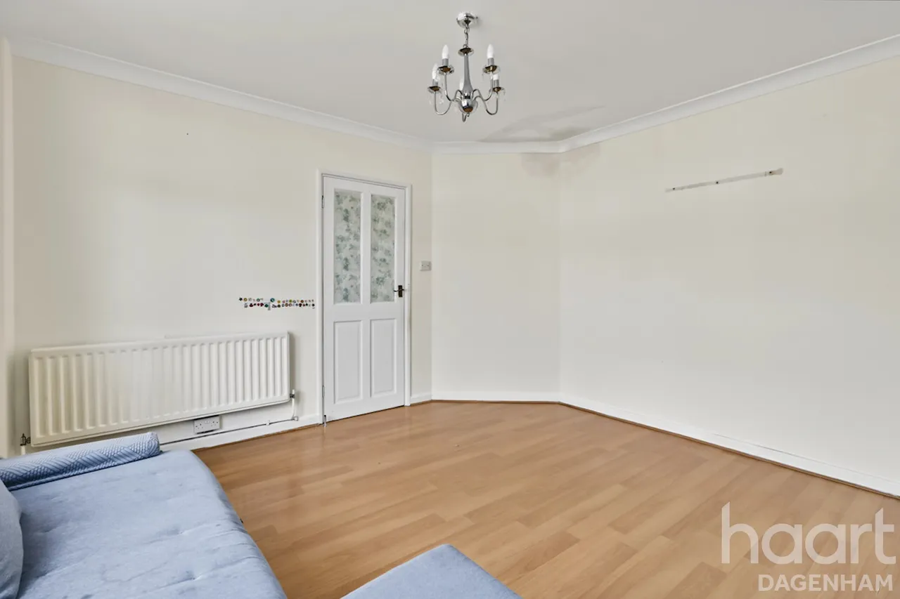 Ilchester Road, Dagenham, RM8, photo 4