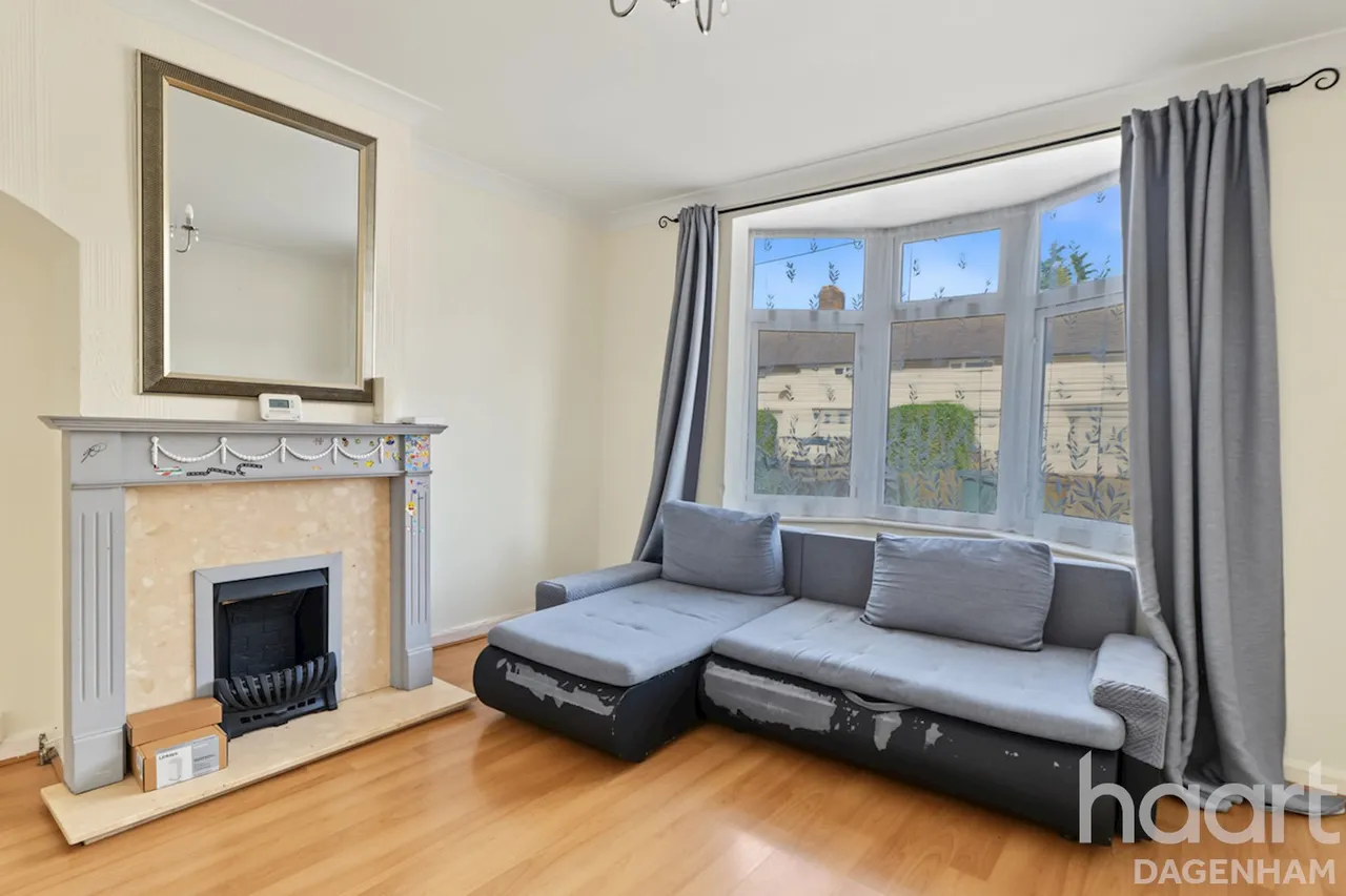 Ilchester Road, Dagenham, RM8, photo 3