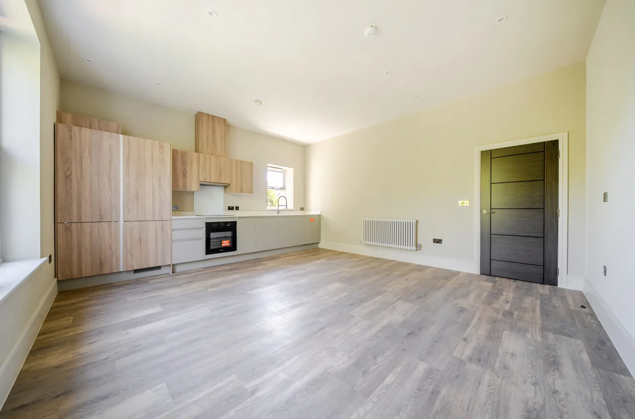 2 bed flat for sale, Albany Road, Southsea, PO5