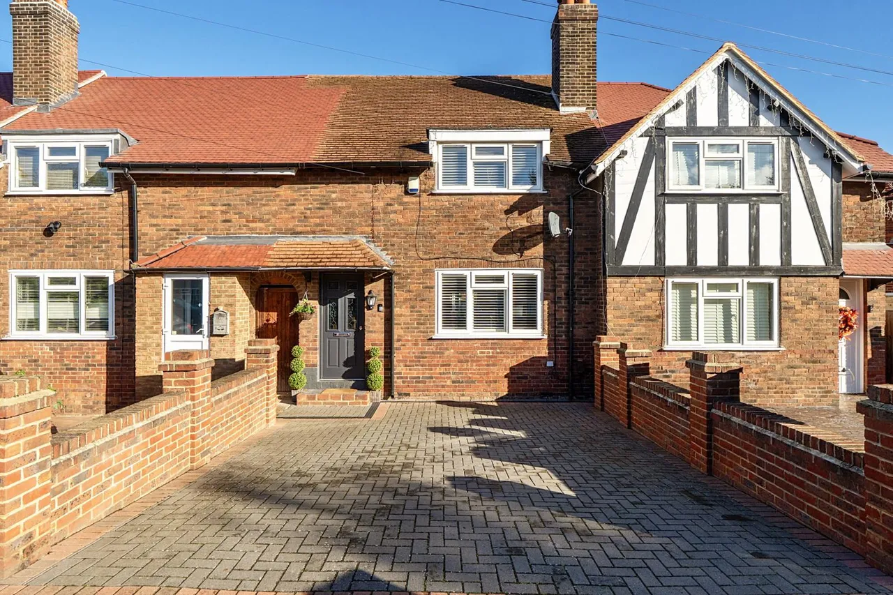 Eltham Palace Road, London, SE9, photo 20
