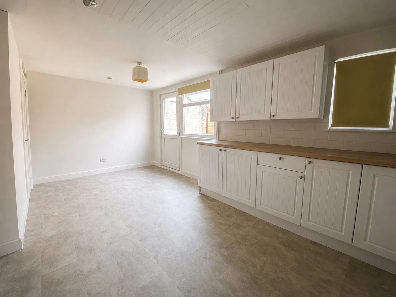 Church Road, Milford, GU8, photo 5