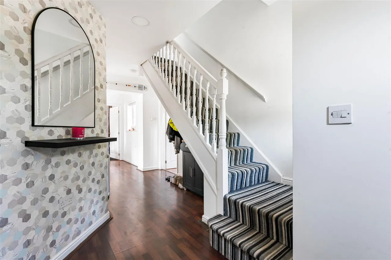 Masons Close, Haverhill, CB9, photo 11